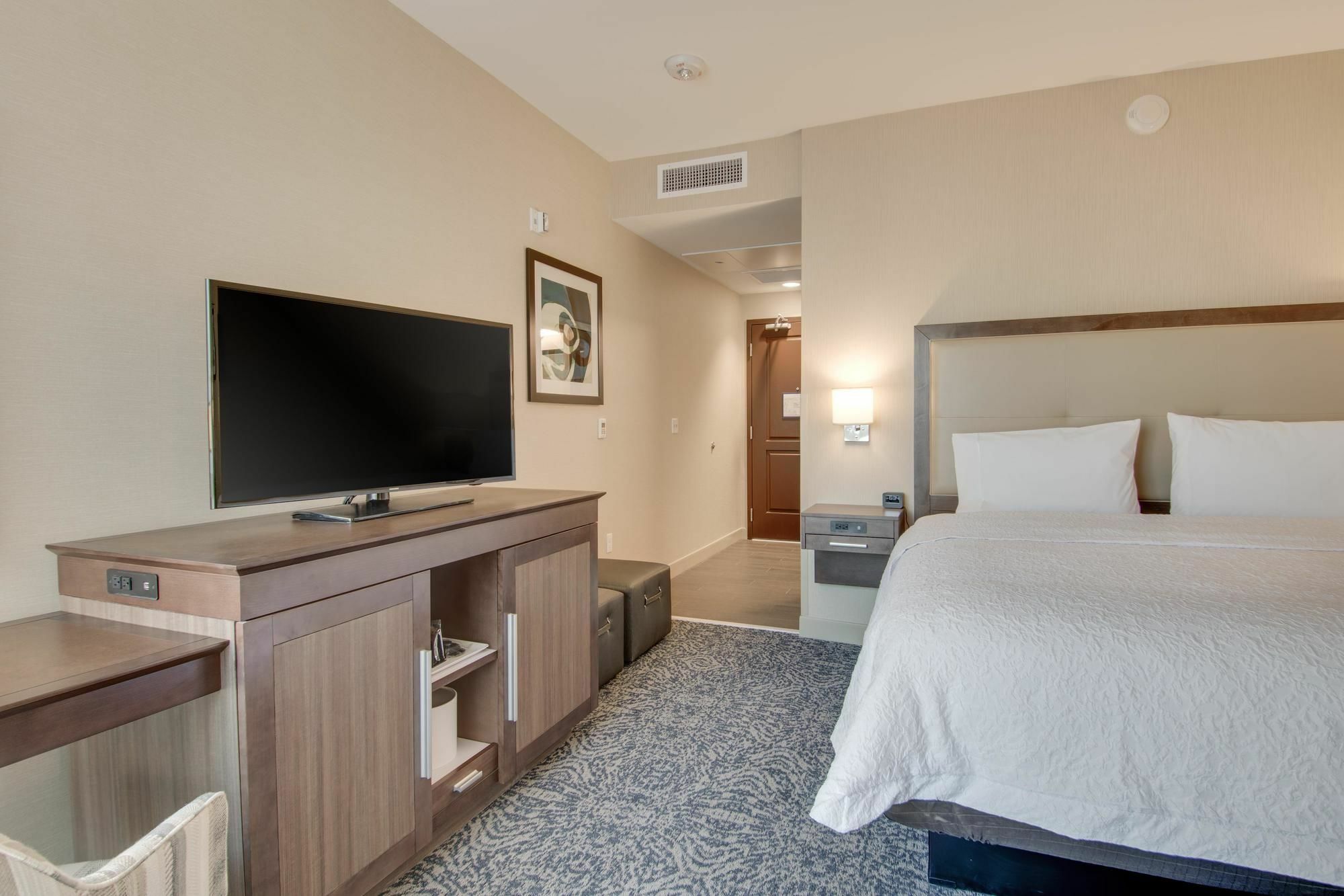 Hampton Inn&Suites Los Angeles - Glendale Exterior foto